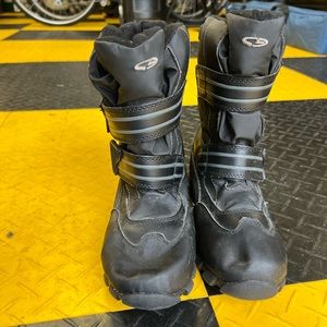 Black C9 by Champion at Target Men’s Winter/Snow Boots Size 5